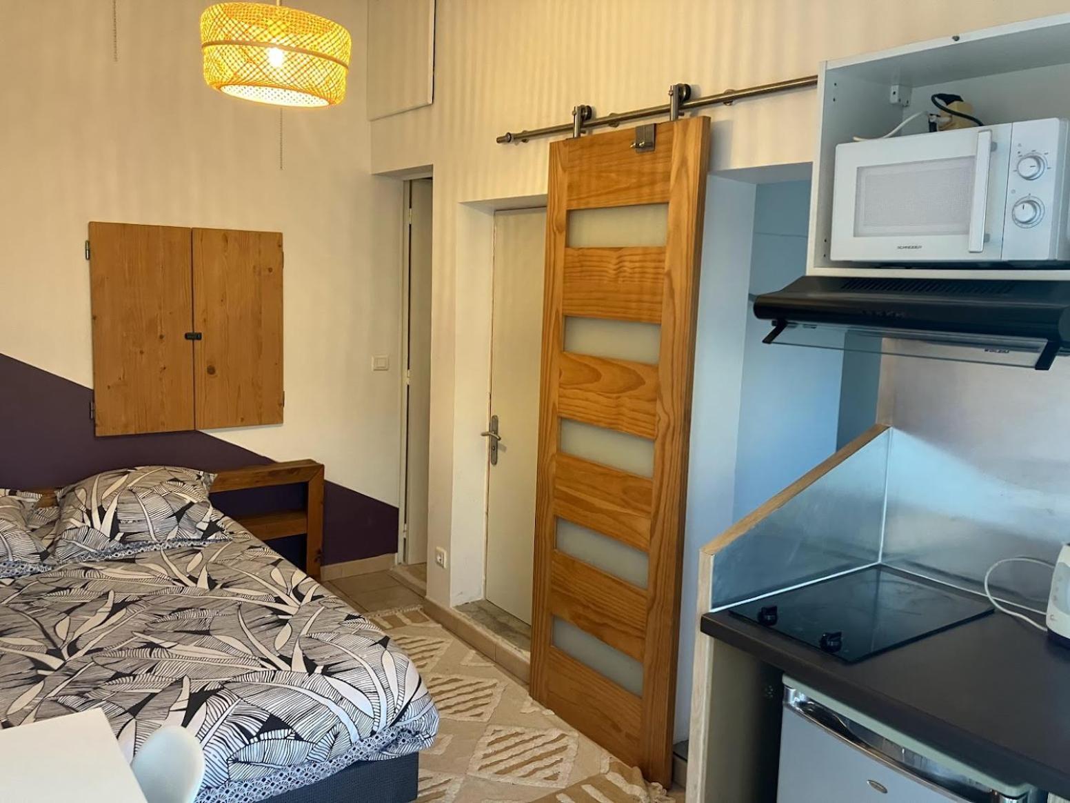 Le Nid Castries - Charmant Logement Complet Et Equipe Centre Castries Proche Montpellier Ngoại thất bức ảnh