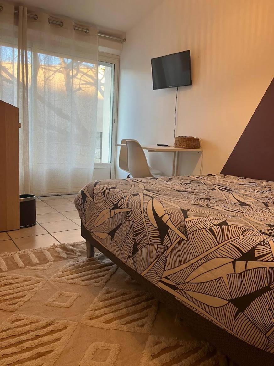 Le Nid Castries - Charmant Logement Complet Et Equipe Centre Castries Proche Montpellier Ngoại thất bức ảnh